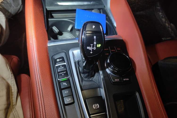 Used BMW X6 2019 xDrive35i M Sport Package Gear Lever
