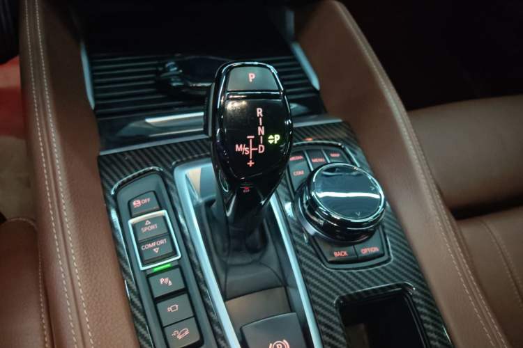 Used BMW X6 2019 xDrive35i M Sport Package Gear Lever