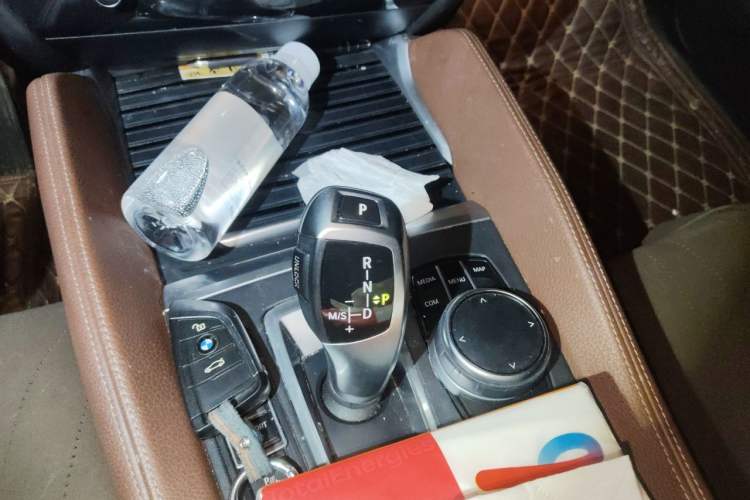 Used BMW X6 2019 xDrive28i M Sport Package Gear Lever