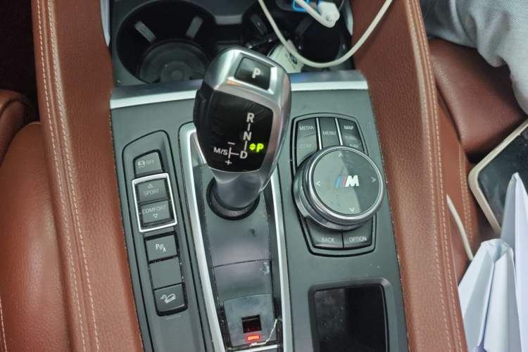 Used BMW X6 2019 xDrive28i M Sport Package Gear Lever