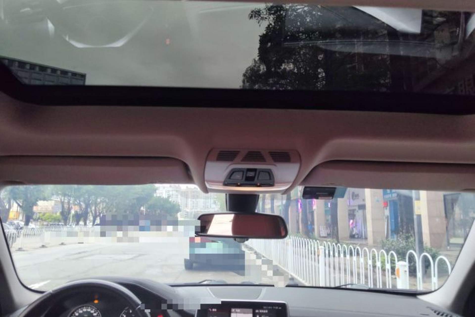 Used BMW X6  Headliner