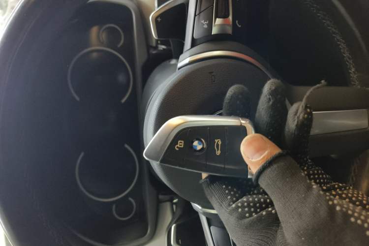 Used BMW X6 2019 xDrive35i Luxury Model with M Sport Package Interior 1