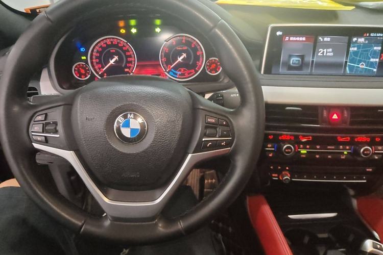 Used BMW X6 2019 xDrive28i M Sport Package Interior 2