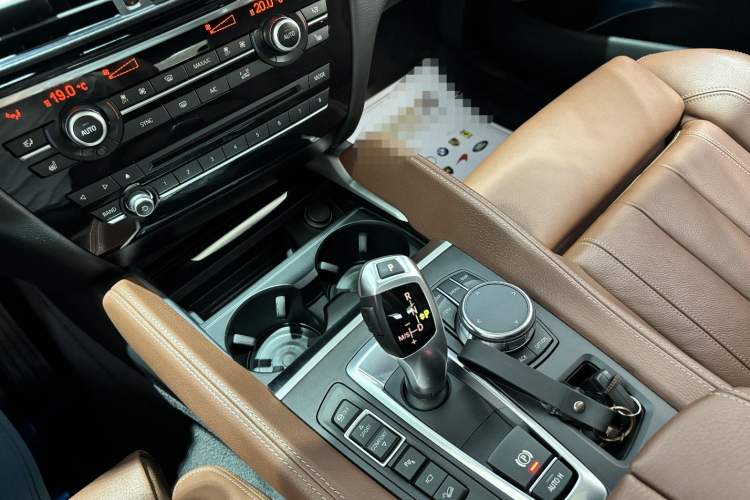 Used BMW X6 2019 xDrive28i M Sport Package Interior 2