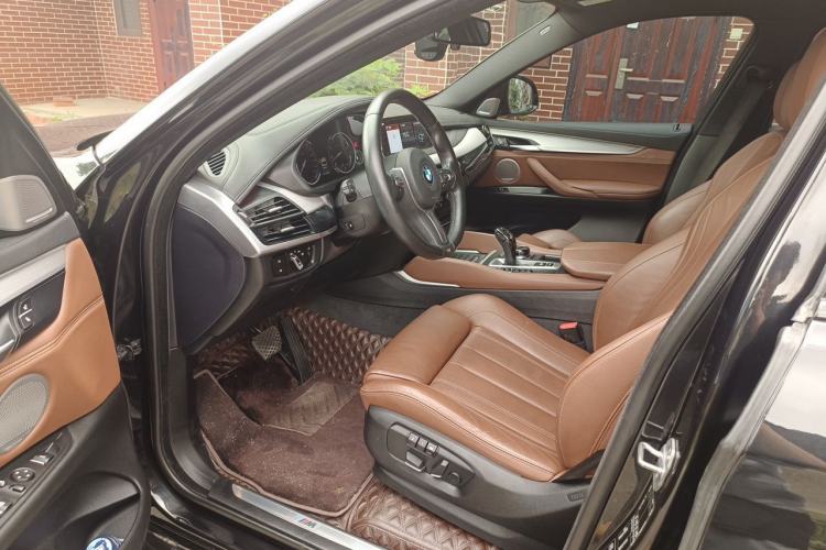 Used BMW X6 2019 xDrive35i Luxury Model with M Sport Package Interior 3