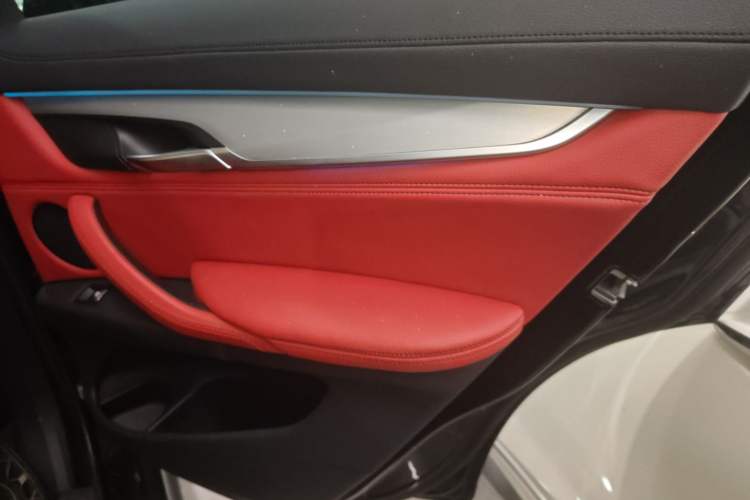 Used BMW X6 2019 xDrive28i M Sport Package Interior 6
