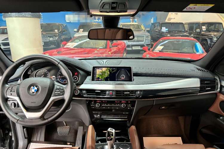 Used BMW X6 2019 xDrive28i M Sport Package Interior 6
