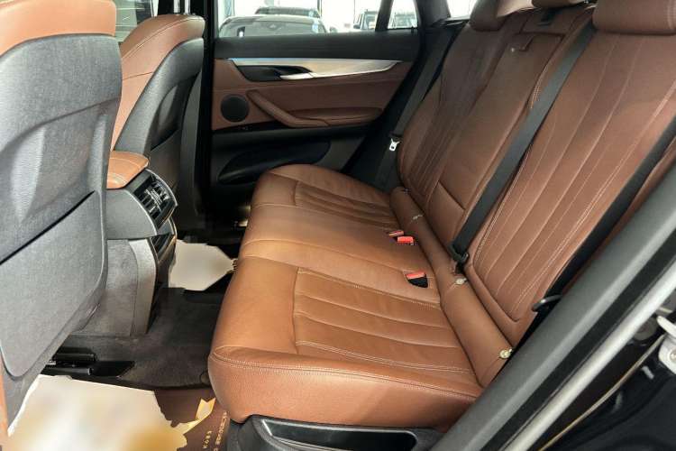 Used BMW X6 2019 xDrive28i M Sport Package Interior 7
