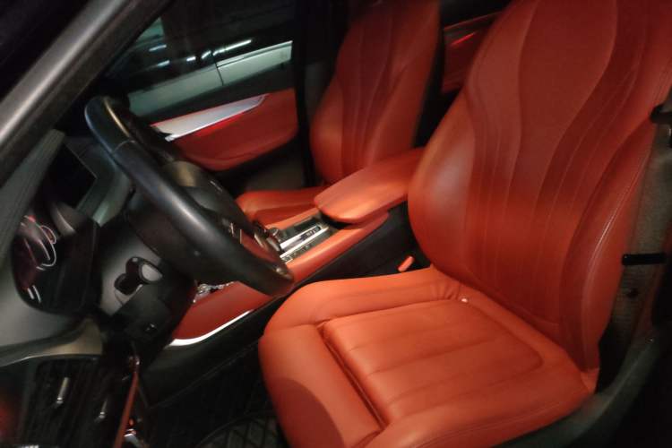 Used BMW X6 2019 xDrive28i M Sport Package Left Front Seat