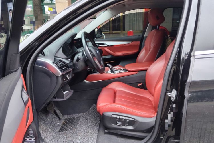Used BMW X6  Left Front Seat