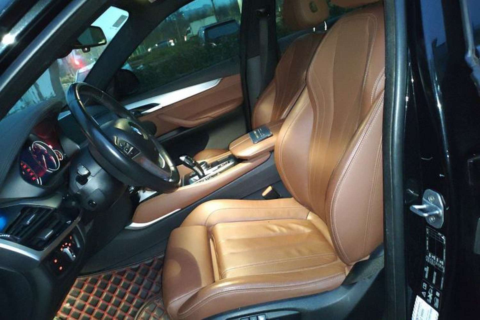 Used BMW X6 2019 xDrive28i M Sport Package Left Front Seat