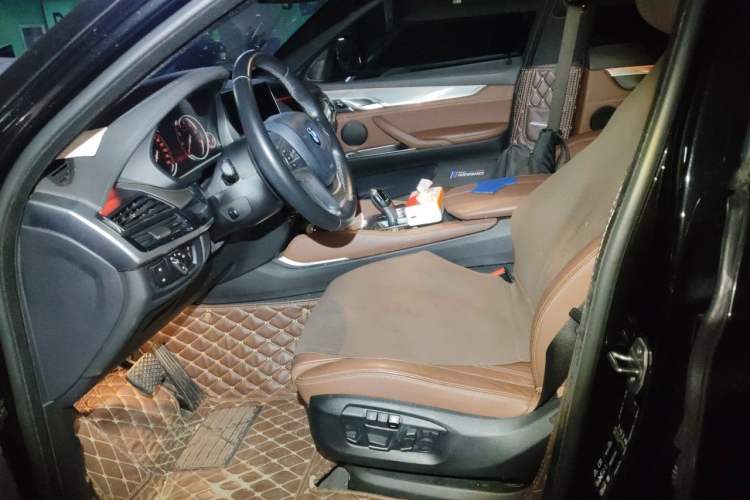 Used BMW X6 2019 xDrive28i M Sport Package Left Front Seat