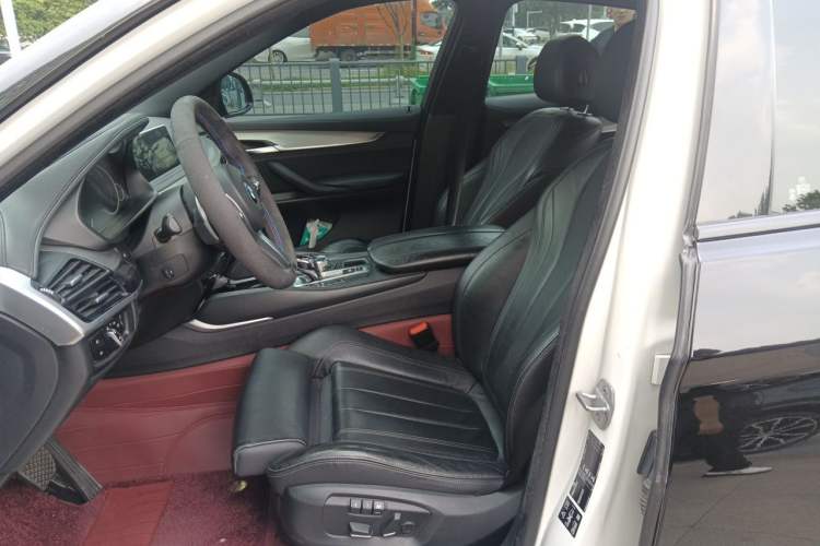 Used BMW X6 2019 xDrive35i M Sport Package Left Front Seat