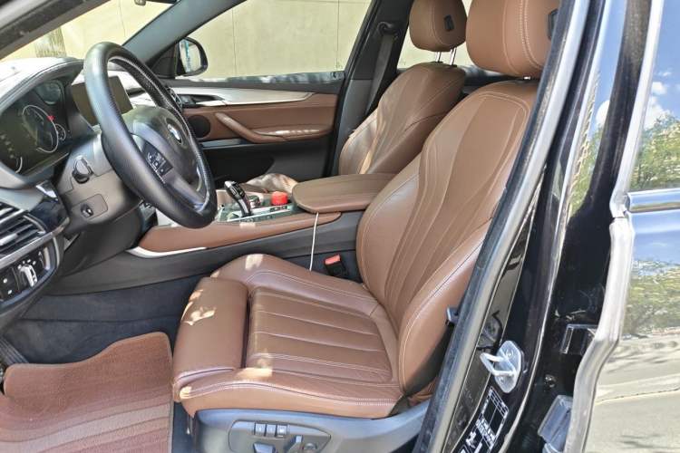 Used BMW X6 2019 xDrive28i M Sport Package Left Front Seat