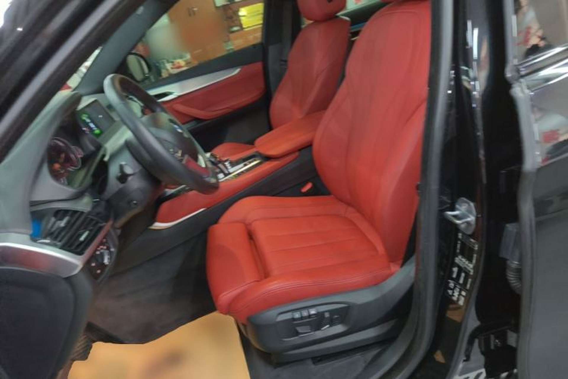 Used BMW X6 2019 xDrive28i M Sport Package Left Front Seat