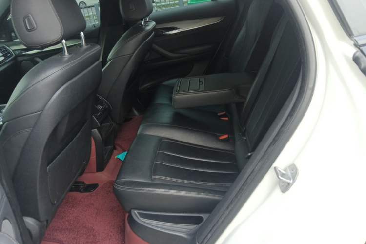 Used BMW X6 2019 xDrive35i M Sport Package Left Rear Seat