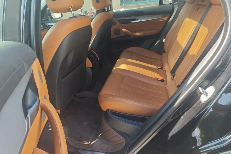 Used BMW X6 2019 xDrive35i M Sport Package Left Rear Seat