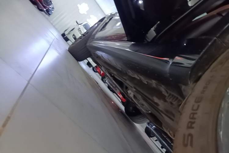 Used BMW X6 2019 xDrive35i M Sport Package Left Side Sill