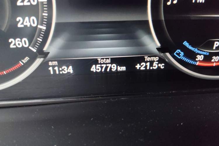 Used BMW X6  Odometer Close Up