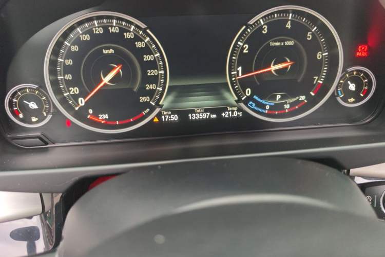 Used BMW X6 2019 xDrive28i M Sport Package Odometer Close Up