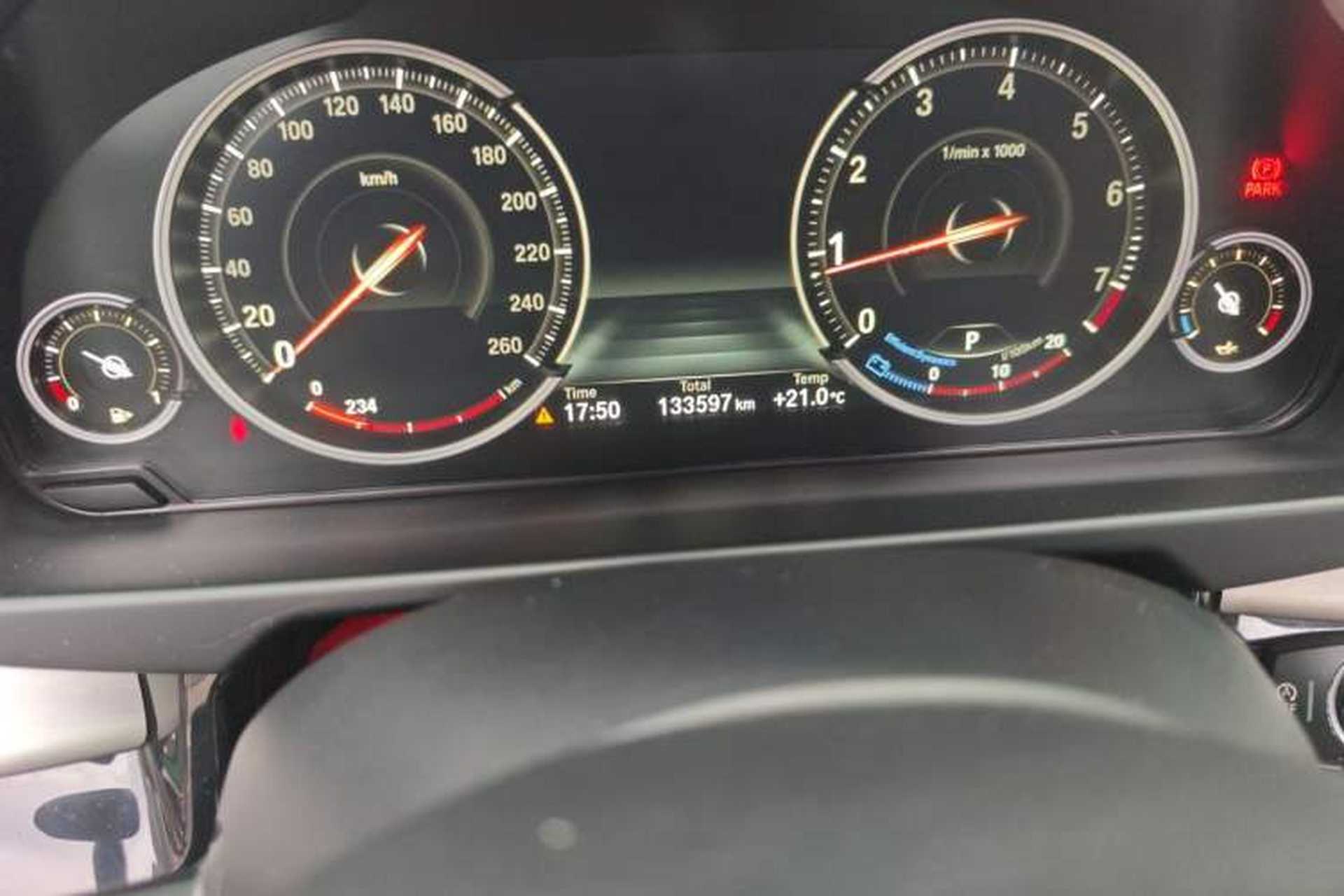 Used BMW X6 2019 xDrive28i M Sport Package Odometer Close Up