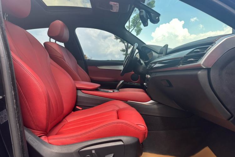Used BMW X6 2019 xDrive28i M Sport Package Right Front Seat