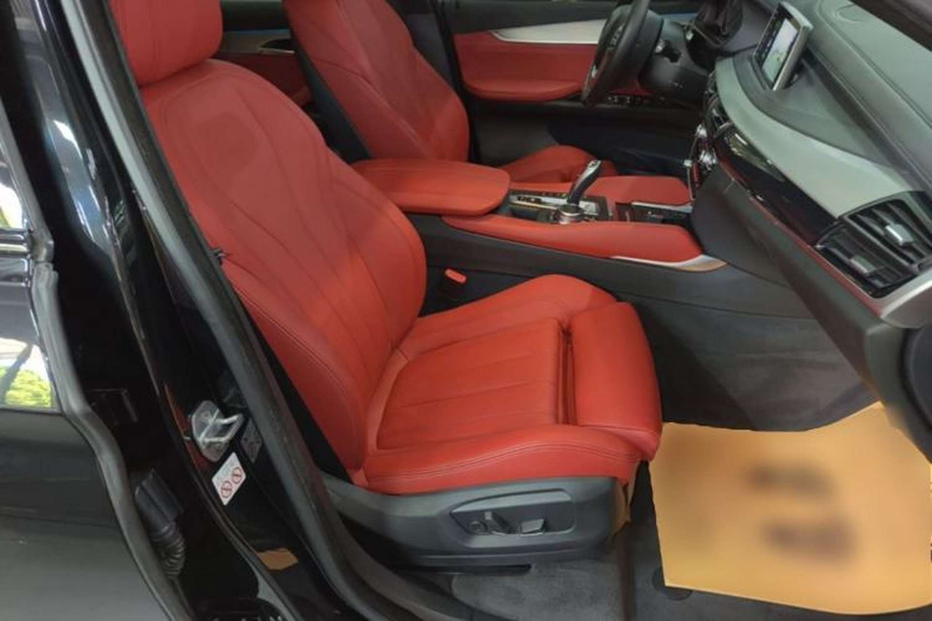 Used BMW X6 2019 xDrive28i M Sport Package Right Front Seat