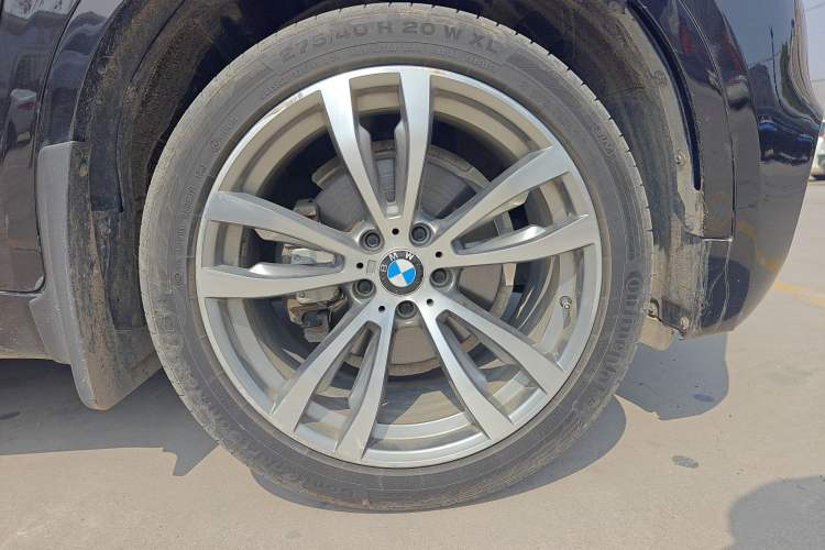 Used BMW X6 2019 xDrive28i M Sport Package Right Front Wheel Hub