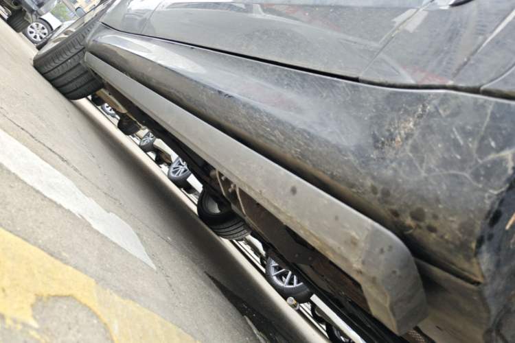 Used BMW X6 2019 xDrive28i M Sport Package Right Side Sill