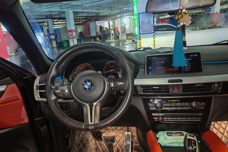 Used BMW X6 2019 xDrive28i M Sport Package Steering Wheel