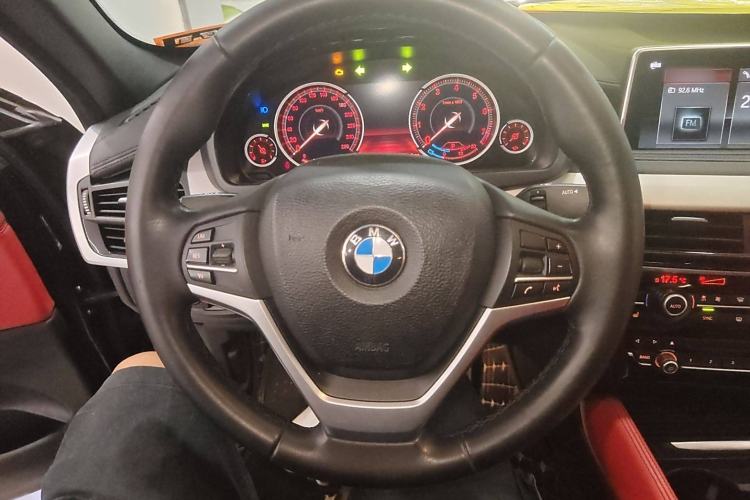 Used BMW X6 2019 xDrive28i M Sport Package Steering Wheel