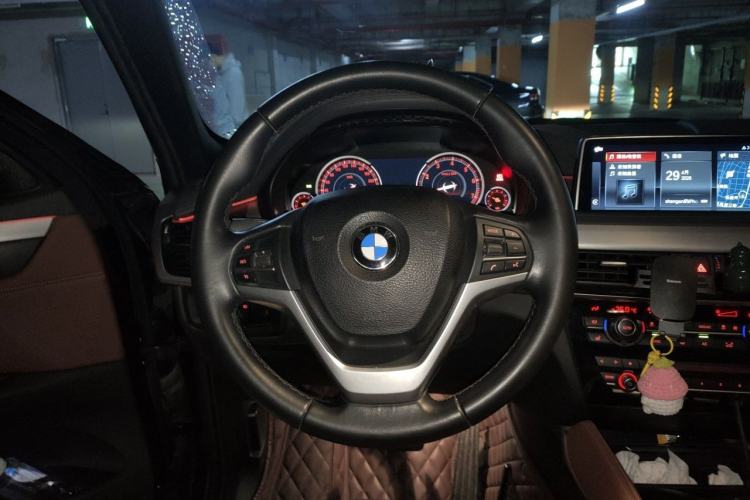 Used BMW X6 2019 xDrive28i M Sport Package Steering Wheel