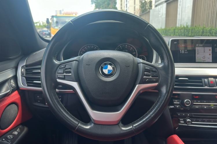 Used BMW X6 2019 xDrive28i M Sport Package Steering Wheel