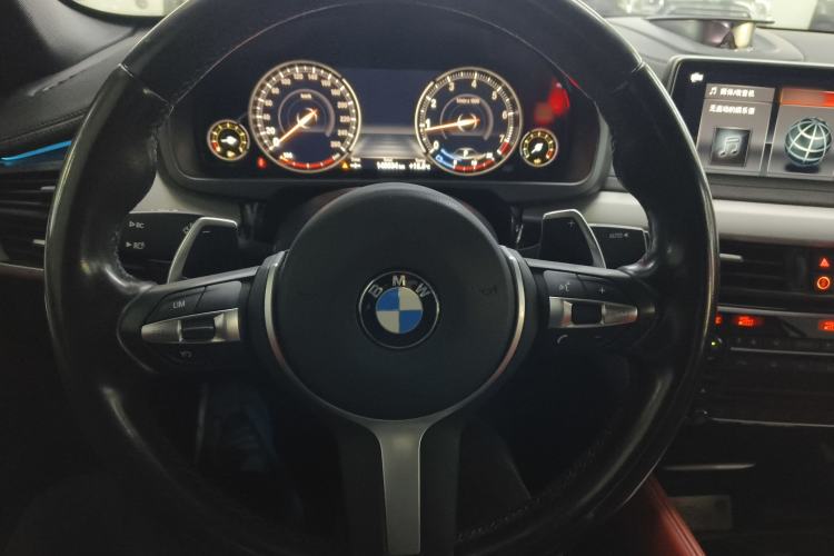 Used BMW X6 2019 xDrive35i Luxury Model with M Sport Package Steering Wheel