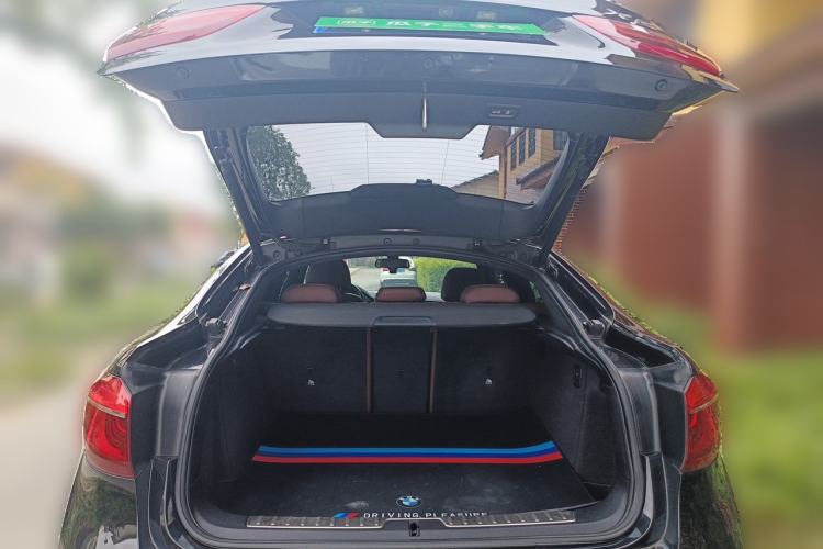 Used BMW X6 2019 xDrive35i Luxury Model with M Sport Package Trunk