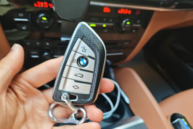 Used BMW X6 2019 xDrive35i M Sport Package Vehicle Key