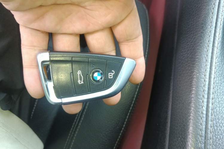 Used BMW X6 2019 xDrive35i M Sport Package Vehicle Key
