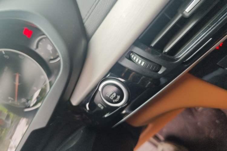 Used BMW X6 2019 xDrive35i M Sport Package Vehicle Key