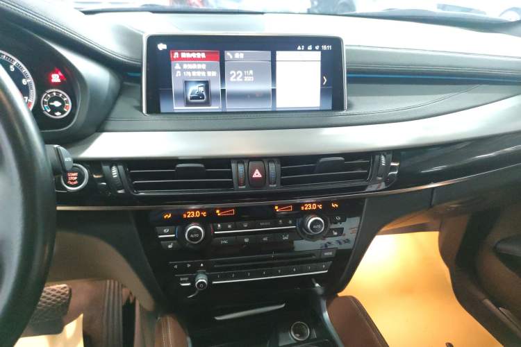 Used BMW X6 2019 xDrive28i M Sport Package Audio And AC Panel