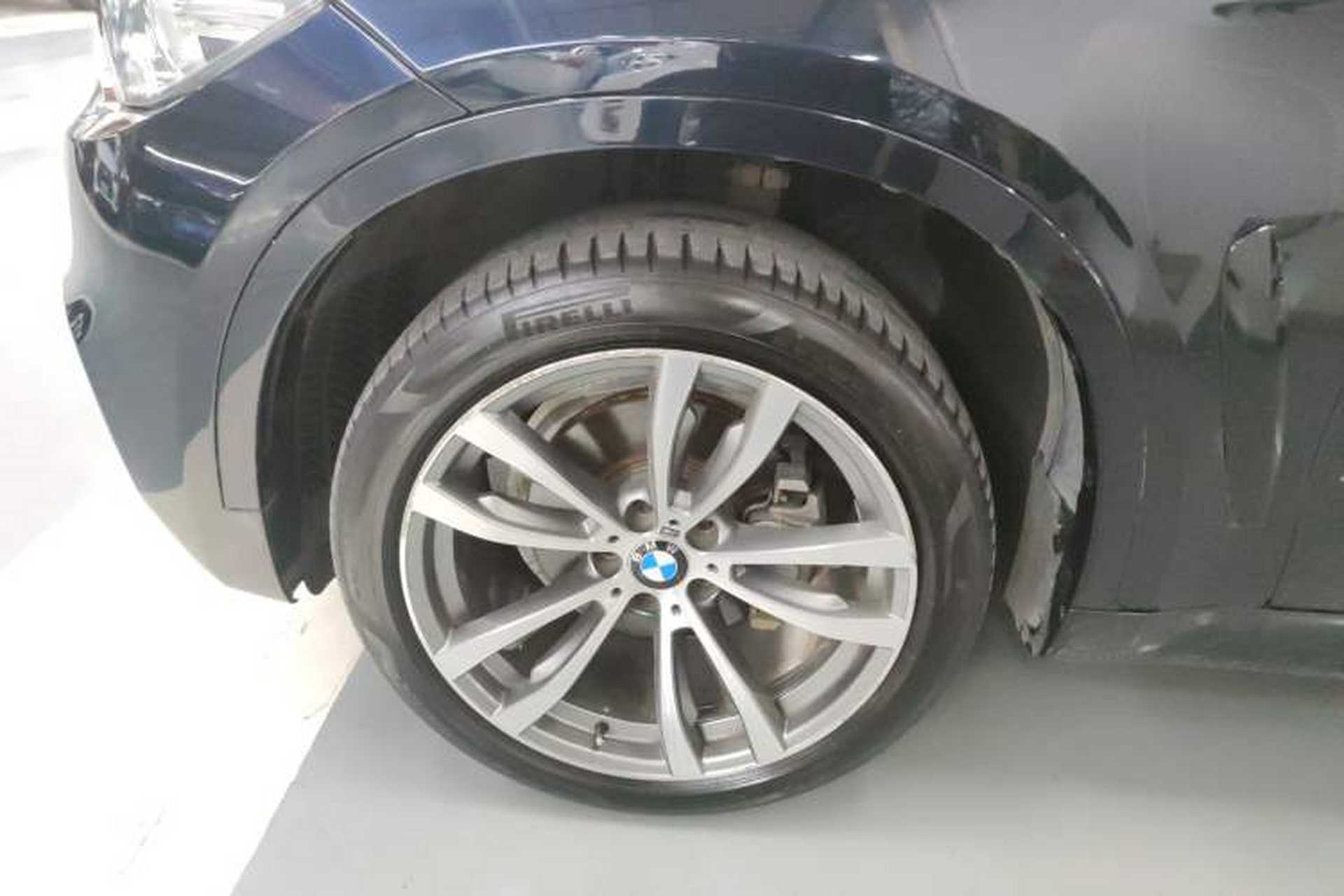 Used BMW X6 2019 xDrive28i M Sport Package Left Front Wheel Hub