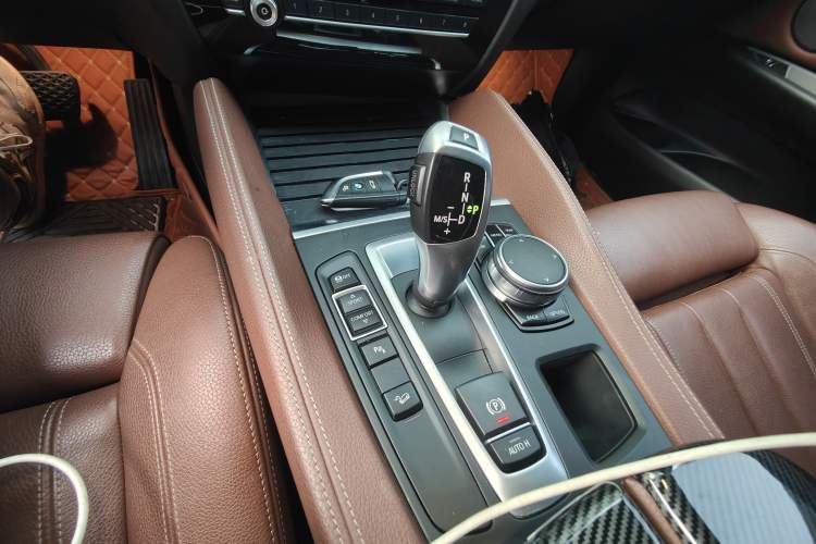 Used BMW X6 2019 xDrive28i M Sport Package Gear Lever