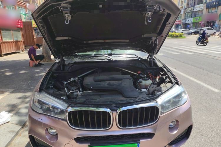 Used BMW X6 2019 xDrive28i M Sport Package Engine Bay