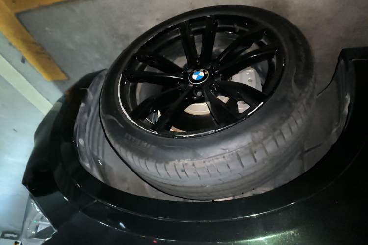 Used BMW X6 2019 xDrive35i M Sport Package Right Front Wheel Hub