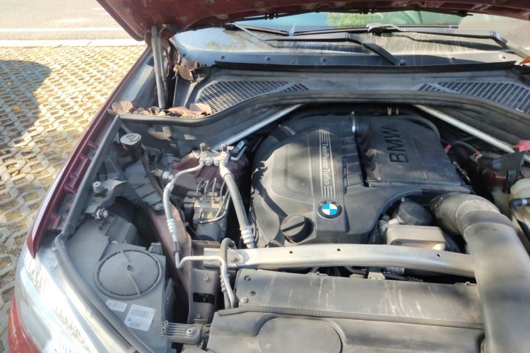 Used BMW X6 2019 xDrive35i M Sport Package Engine Bay Right