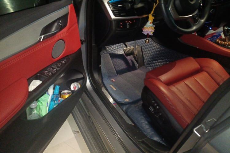Used BMW X6 2019 xDrive28i M Sport Package Driver Seat