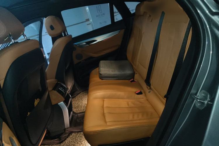 Used BMW X6 2019 xDrive35i M Sport Package Left Rear Seat