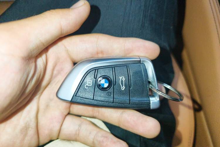 Used BMW X6 2019 xDrive35i M Sport Package Vehicle Key