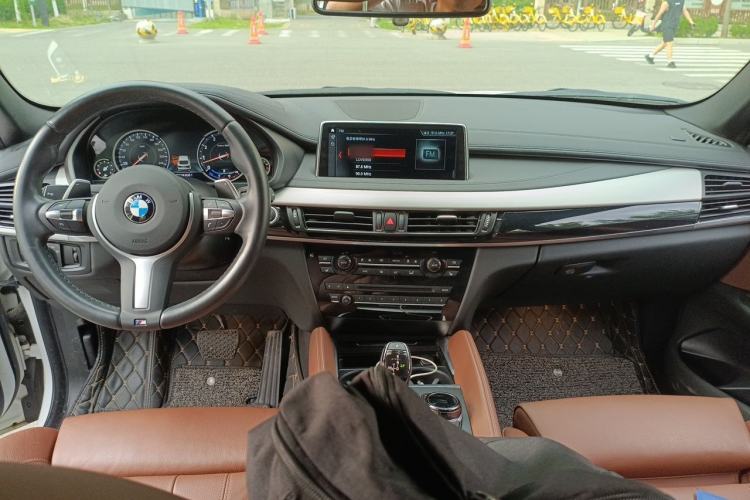 Used BMW X6 2019 xDrive35i M Sport Package Center Console