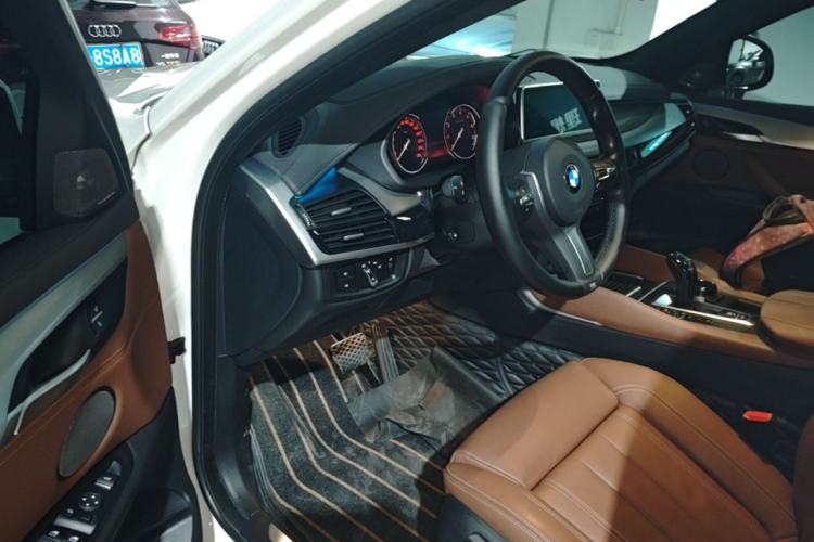 Used BMW X6 2019 xDrive35i M Sport Package Driver Seat