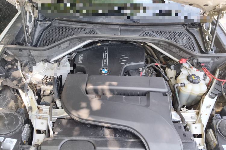 Used BMW X6 2019 xDrive28i M Sport Package Engine Bay